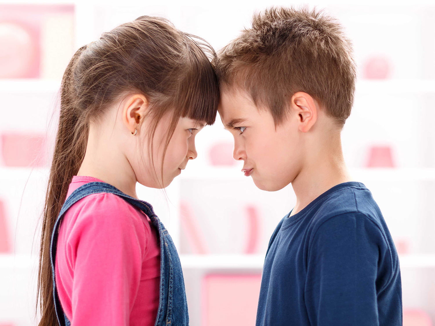 Sibling Rivalry: DOs And DON'Ts To Avoid One