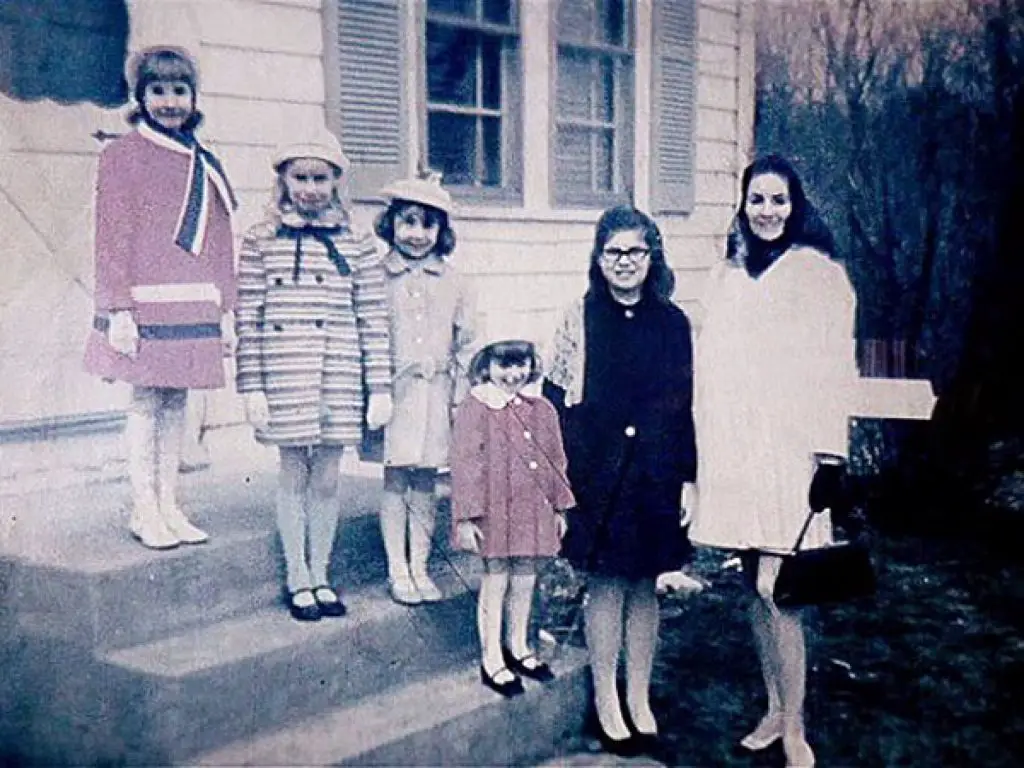 The Perron Family Haunting (The Conjuring)