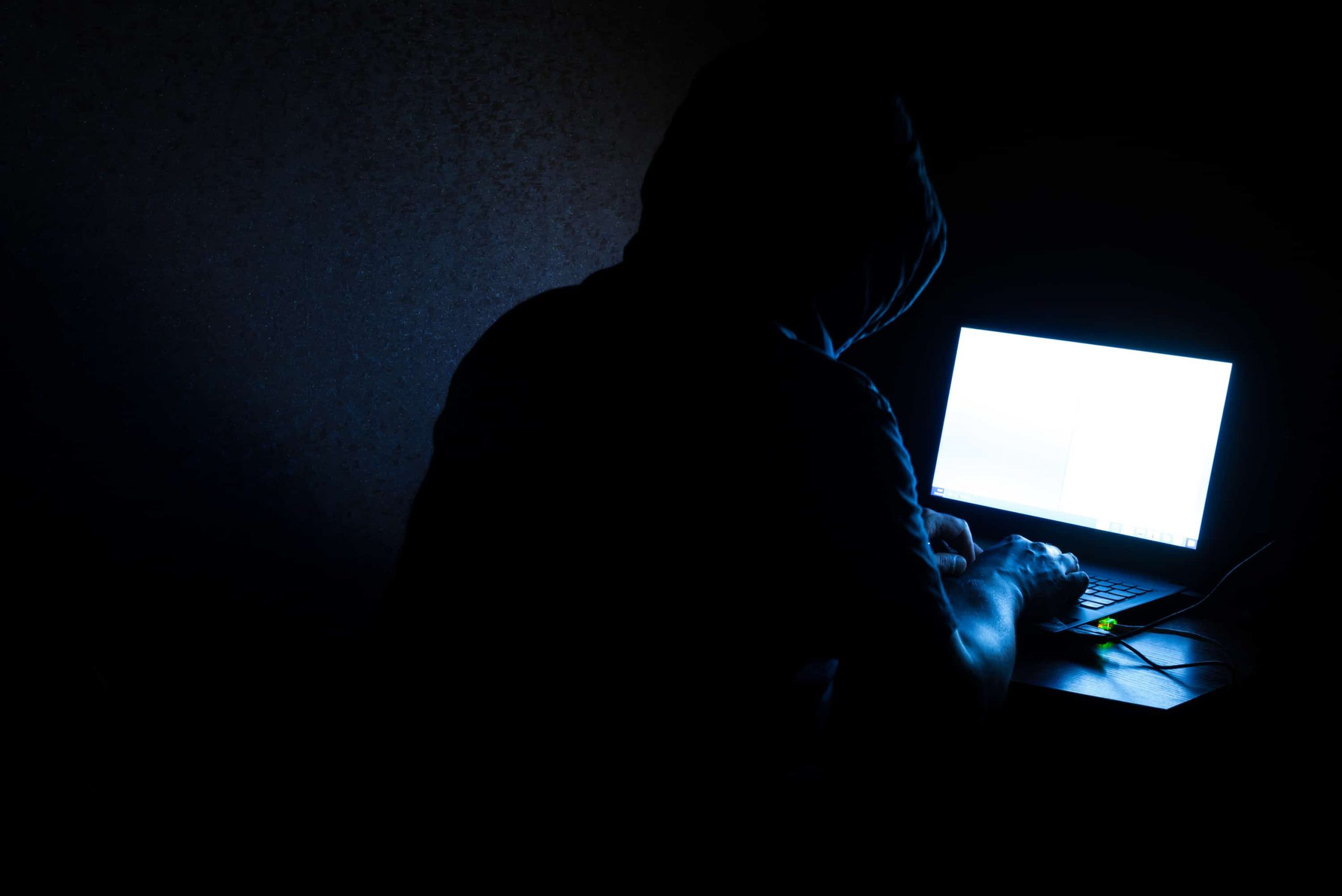 How to navigate the dark web securely