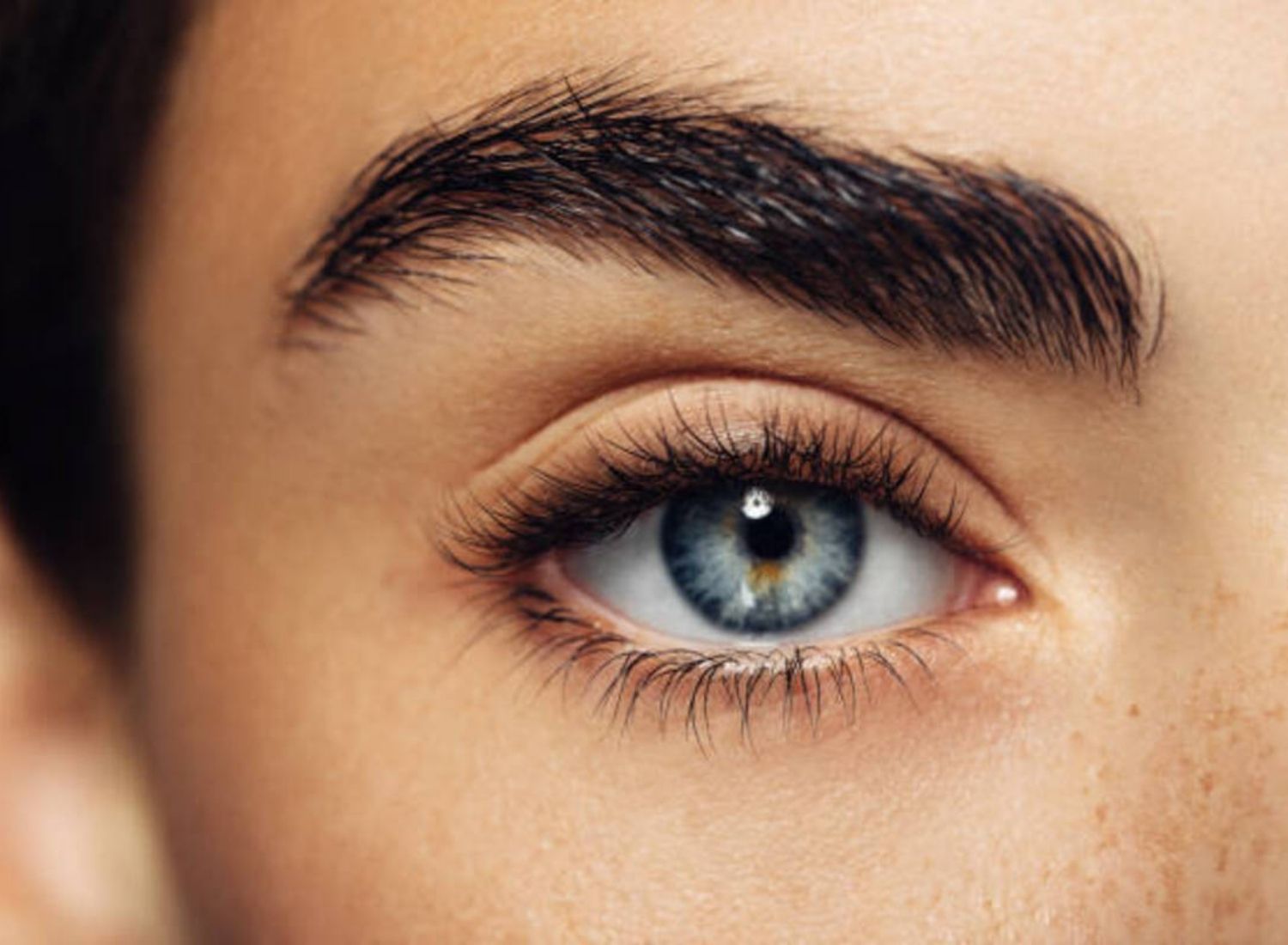 Solutions To Get Thicker Eyebrows