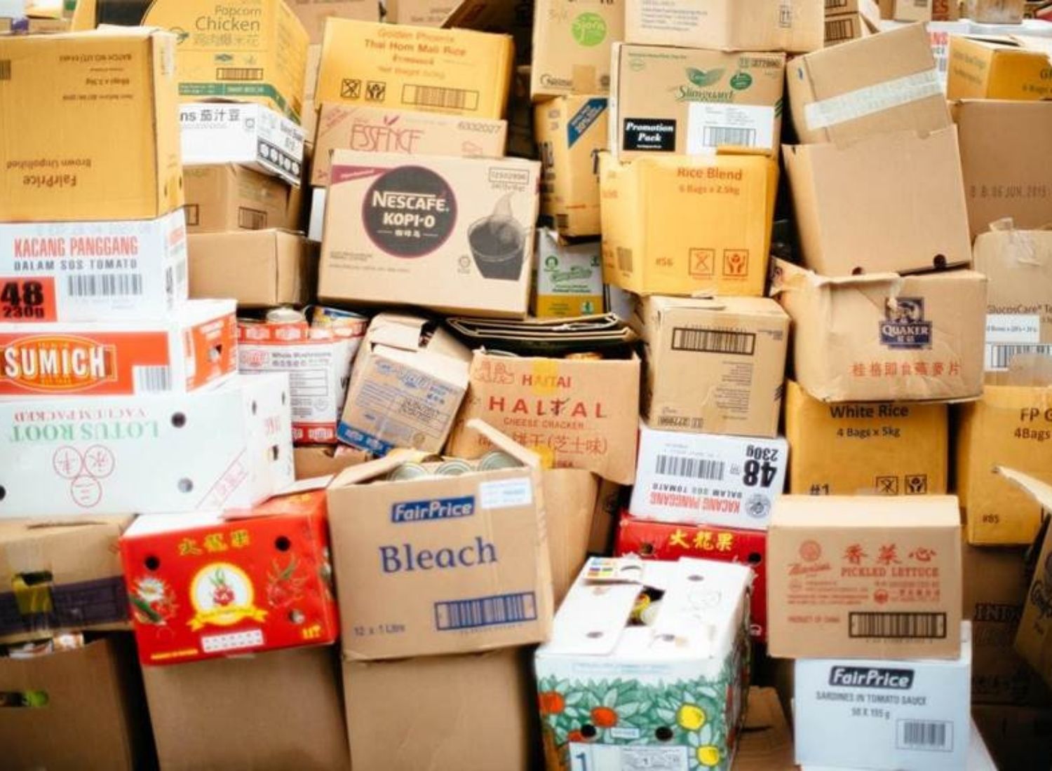 7 Clever Places To Find Moving Boxes For Free