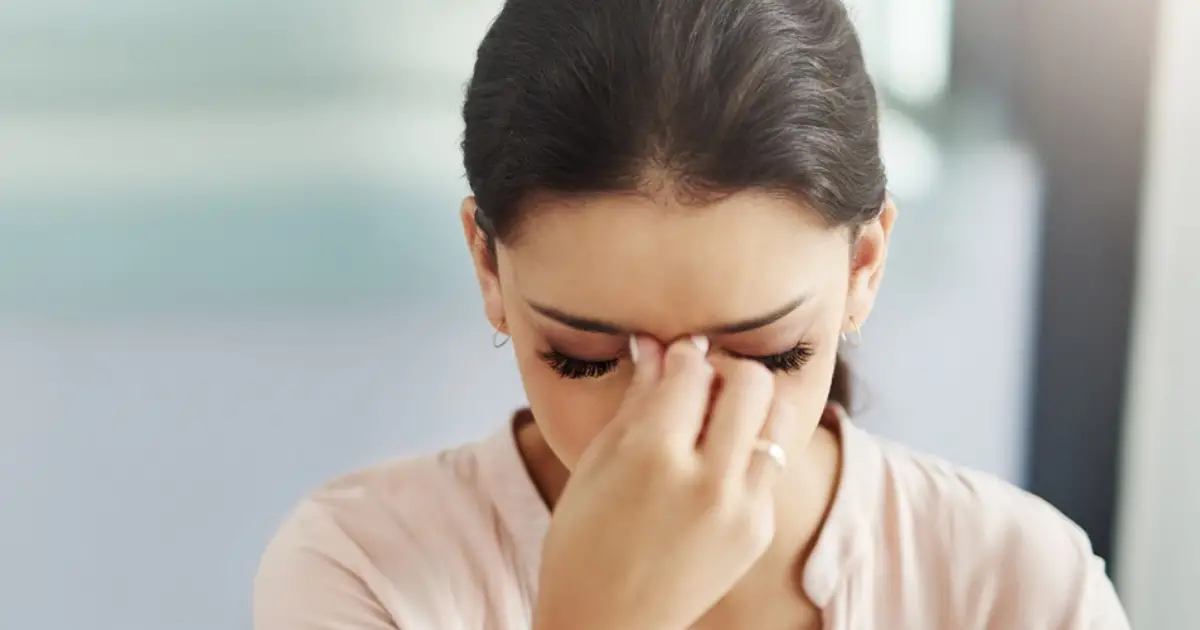 16 Easy Ways To Ease Migraine Headaches - Procaffenation